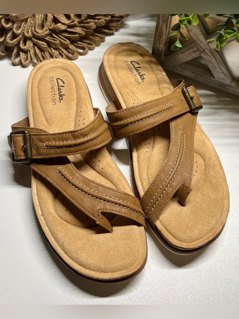 Clark’s Collection Brynn Madi Women's Light Tan Leather Buckle Sandals